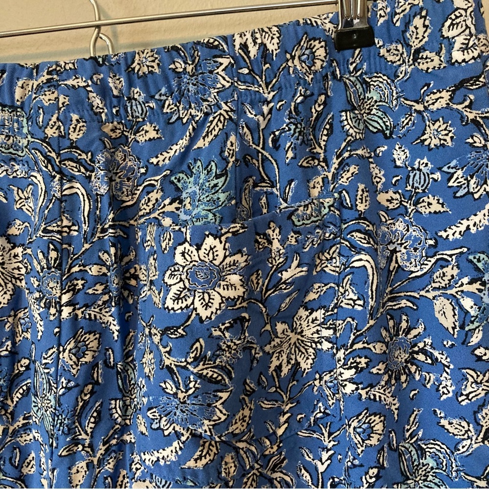 J. Jill Floral Casual Drawstring Shorts M - Picture 4 of 9